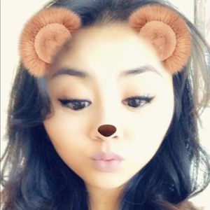 Meet your Posher, Thuy